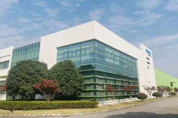 這一“全球最大”械企，落地中國